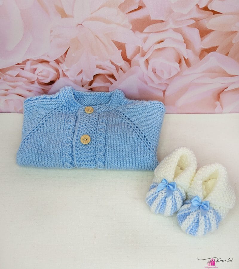 sinine kootud kampsun ja papud 1 sinine kootud kampsun ja papud 1