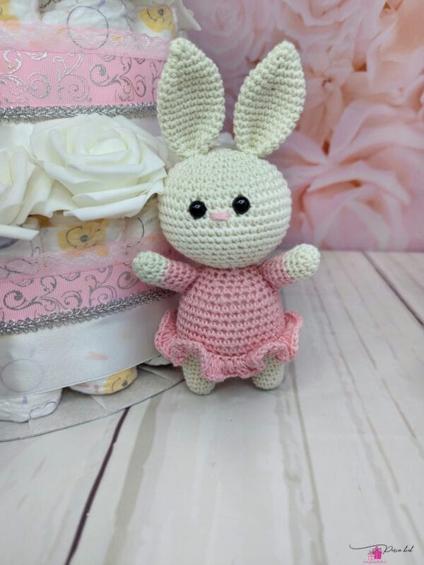 neljakordne mähkmetort käsitöö jänku, papudega ja lutiketiga 2