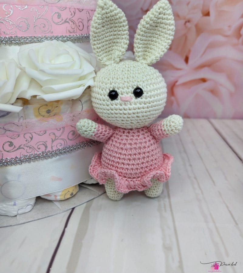 neljakordne mähkmetort käsitöö jänku, papudega ja lutiketiga 2 neljakordne mähkmetort käsitöö jänku, papudega ja lutiketiga 2