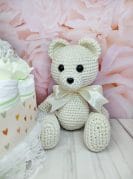 neutraalne mähkmetort amigurumi karuga 1